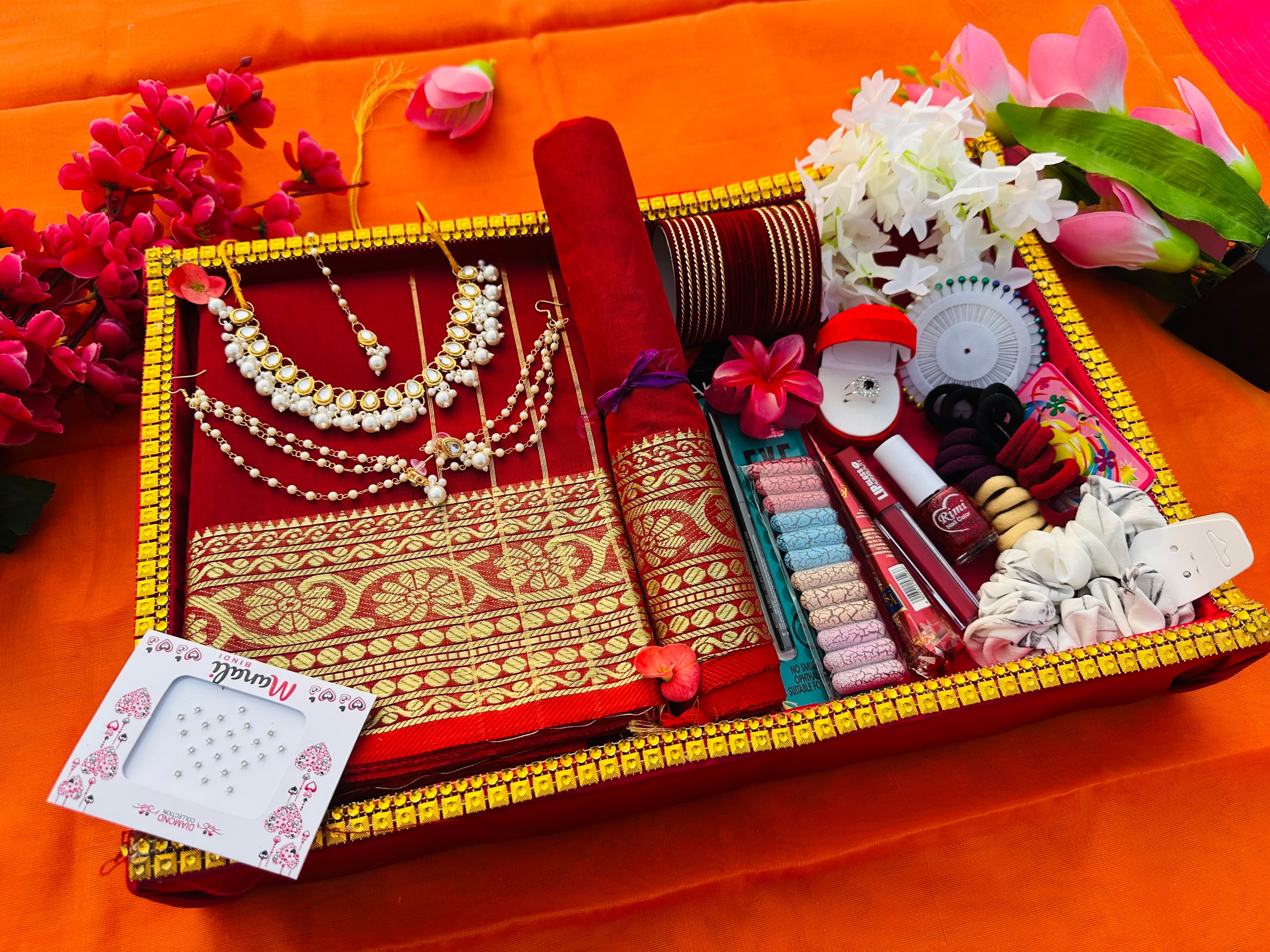 মেরুন প্রিমিয়াম কম্বো সেট